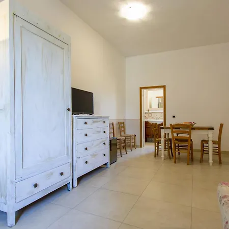 Bianco By Interhome
