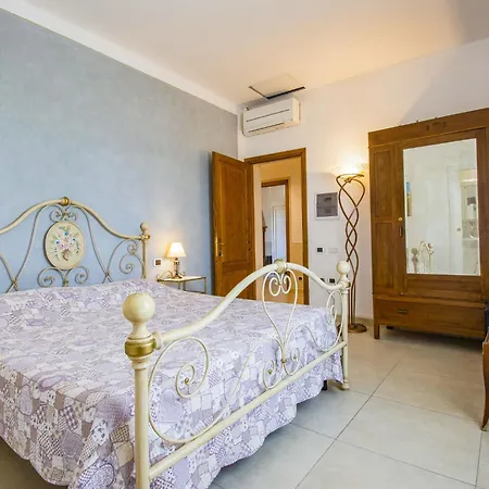 Bianco By Interhome דירה *